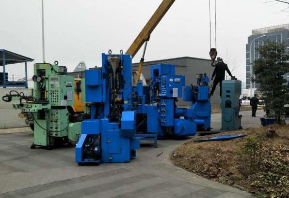 Which foundation formula is right for your skin?